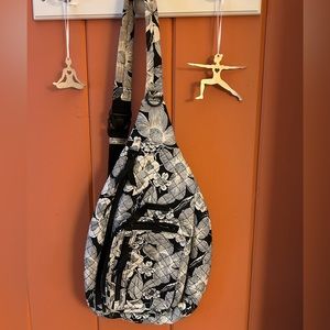 Vera Bradley Quilted Cotton Crossbody & eyeglass case / black white floral print